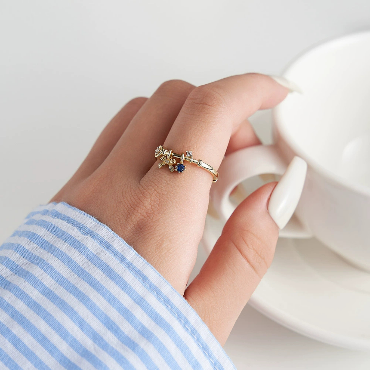Elegant Bow Flower Ring